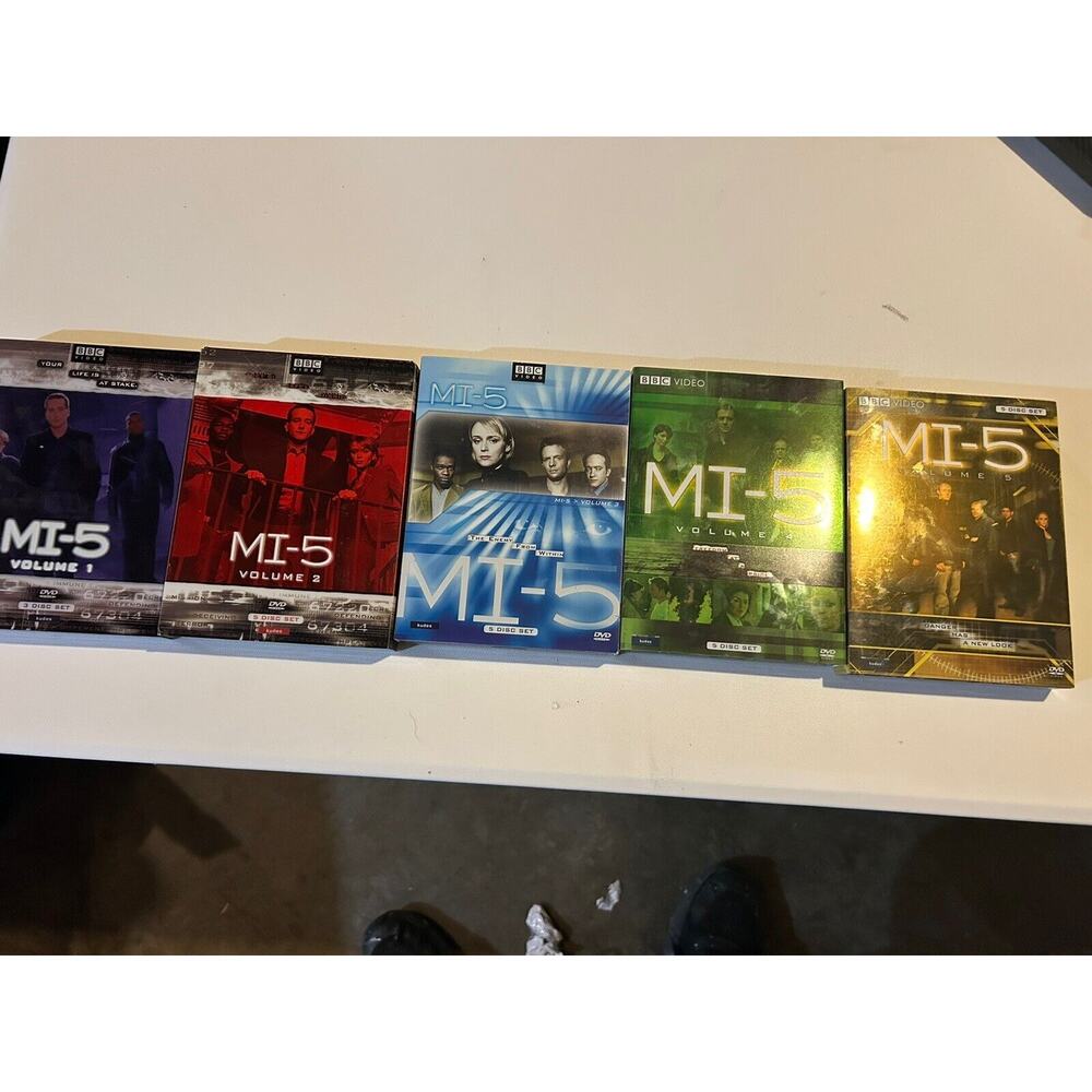 BBC Video DVD Set MI-5: Volume 1-5